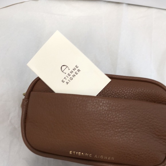 Etienne Aigner Leather Bag. - Picture 7 of 7